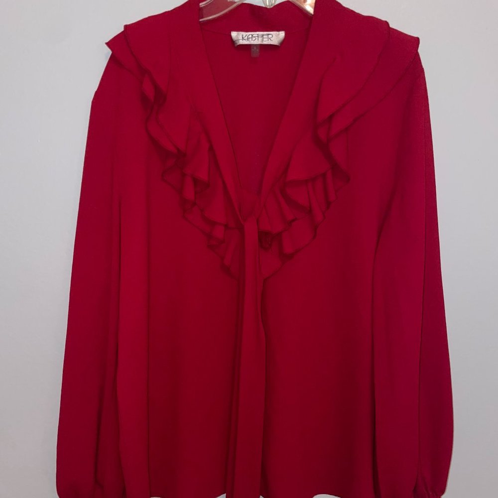 Kasper blouse.Longsleeve, red with ruffled top.